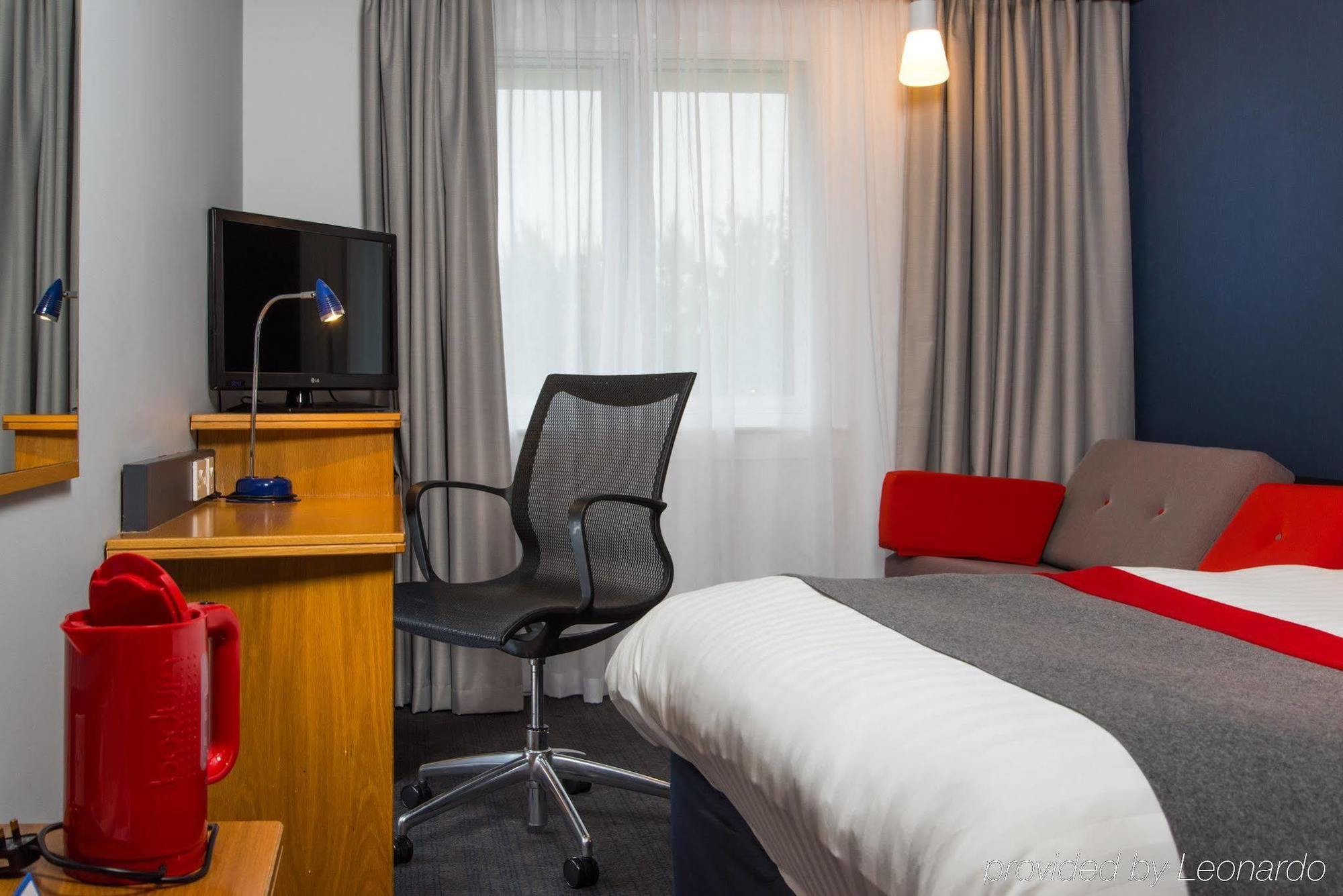 Holiday Inn Express Stirling, An Ihg Hotel Екстер'єр фото