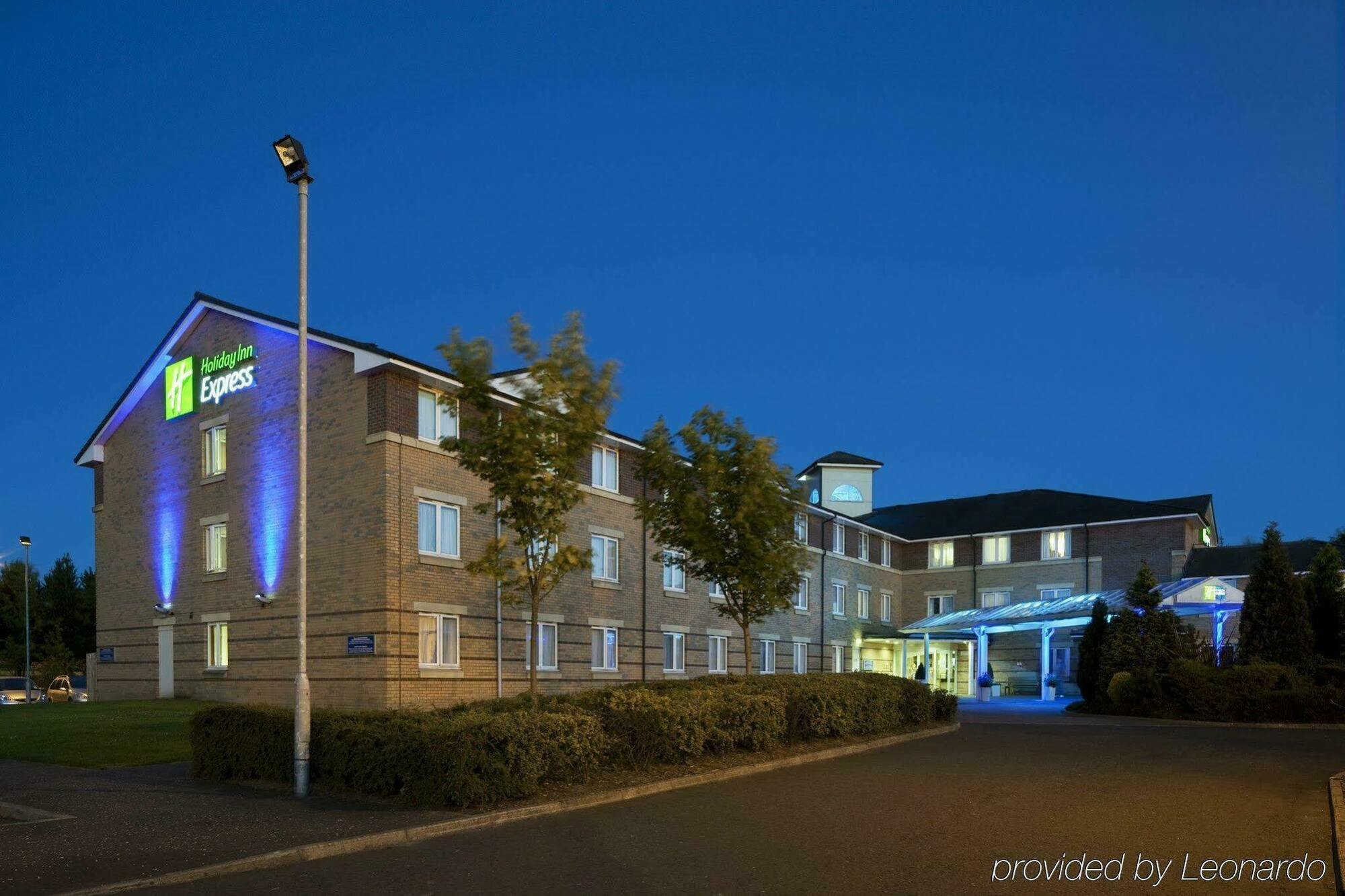 Holiday Inn Express Stirling, An Ihg Hotel Екстер'єр фото